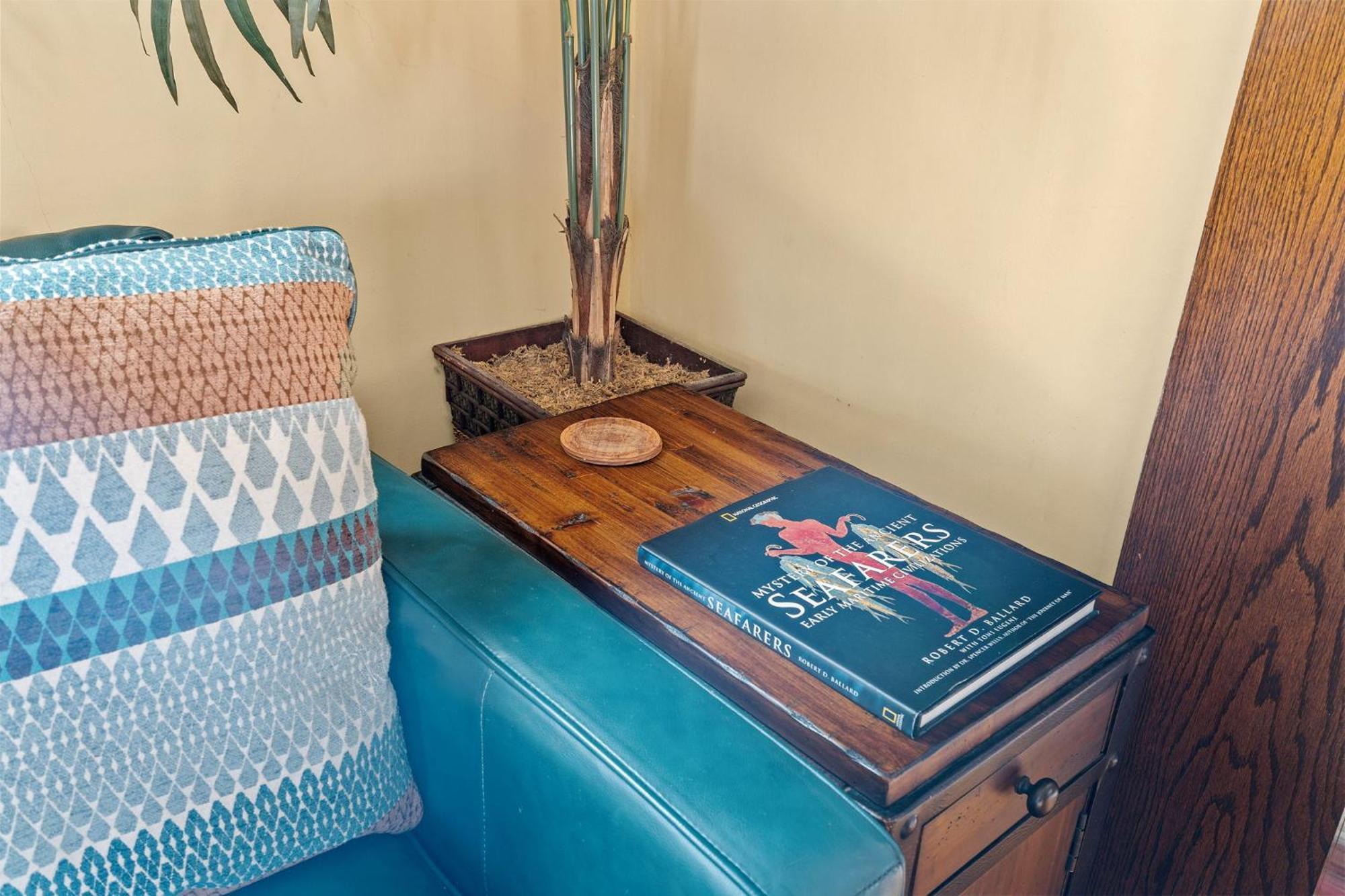 Minnestay-uptown Urban Living Holiday home